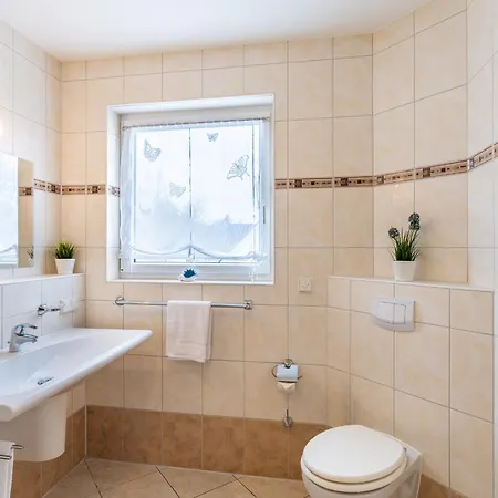 Ostseepark - Asternweg 7 3 צינוביץ