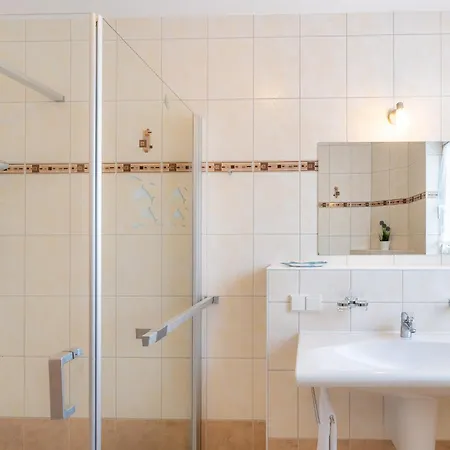 Ostseepark - Asternweg 7 3 * צינוביץ